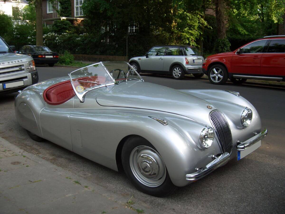 1940s: Jaguar XK120